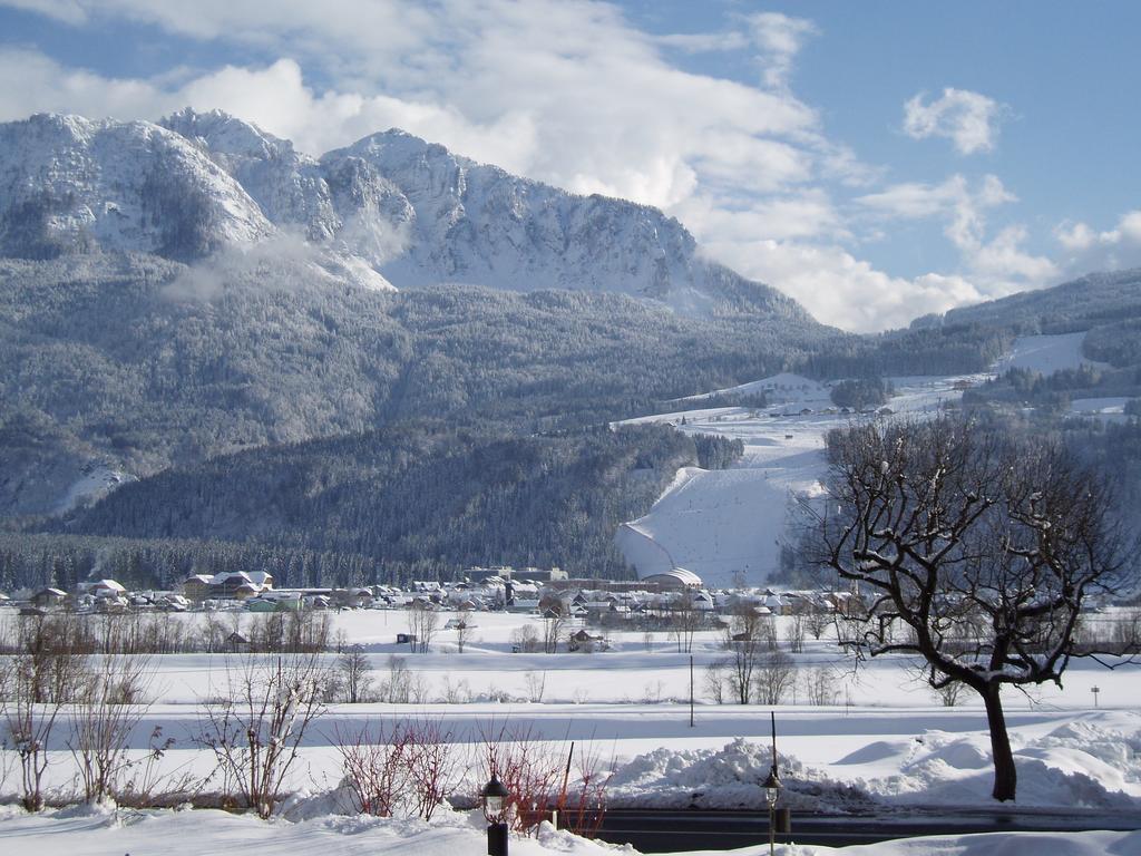 Hotel-Gasthof Strasswirt Tröpolach Екстериор снимка