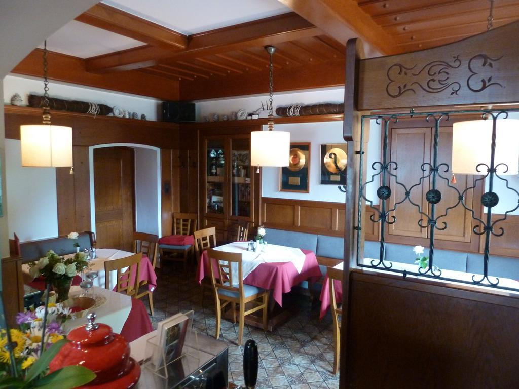 Hotel-Gasthof Strasswirt Tröpolach Екстериор снимка