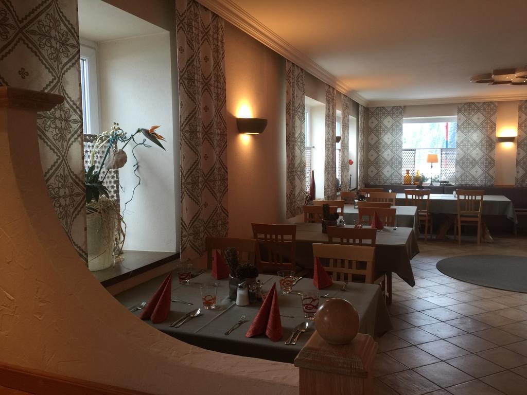 Hotel-Gasthof Strasswirt Tröpolach Екстериор снимка