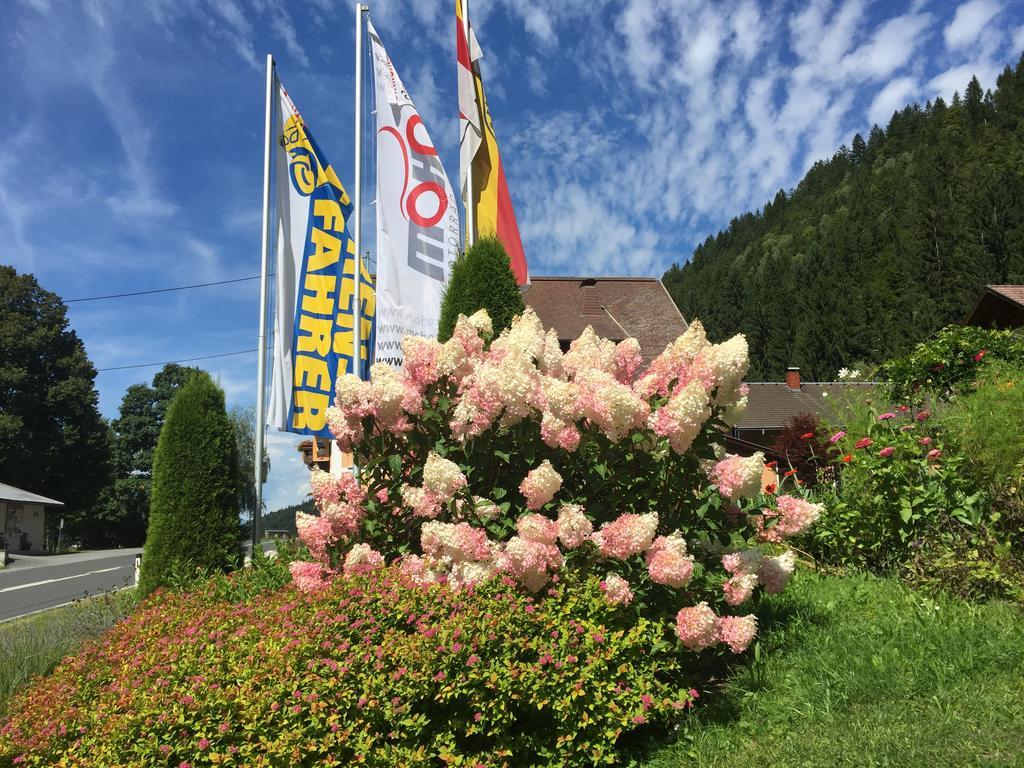Hotel-Gasthof Strasswirt Tröpolach Екстериор снимка