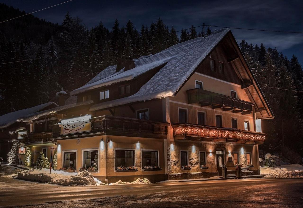 Hotel-Gasthof Strasswirt Tröpolach Екстериор снимка