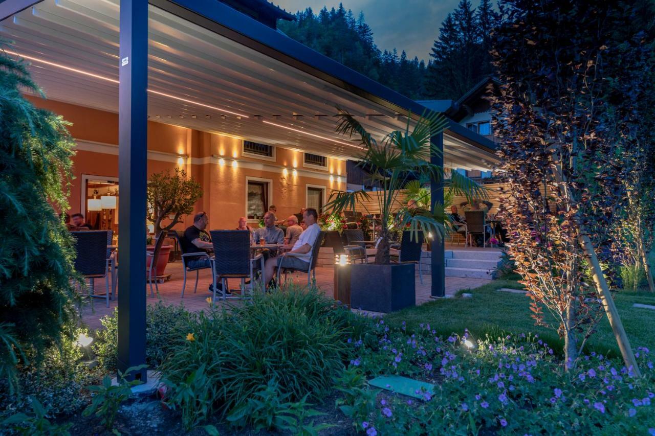 Hotel-Gasthof Strasswirt Tröpolach Екстериор снимка